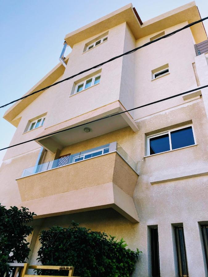 Silver Apartment - Loft Limasol Dış mekan fotoğraf
