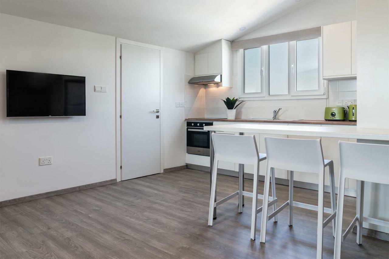 Silver Apartment - Loft Limasol Dış mekan fotoğraf
