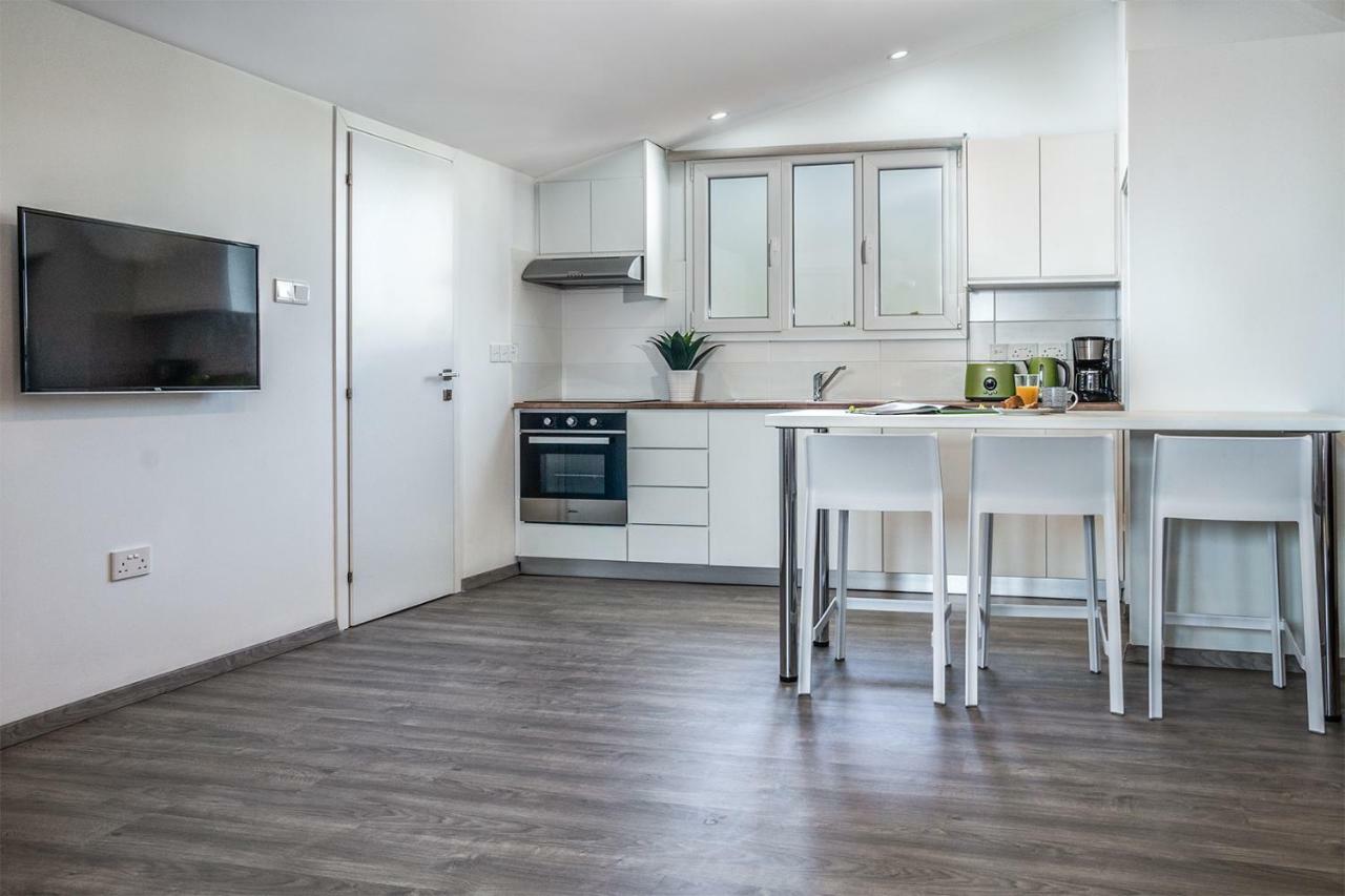 Silver Apartment - Loft Limasol Dış mekan fotoğraf